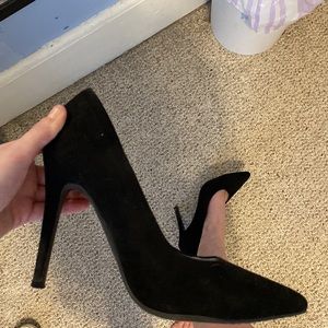 Hot Tomato Black Pointed Toe Heels SIZE: 7M